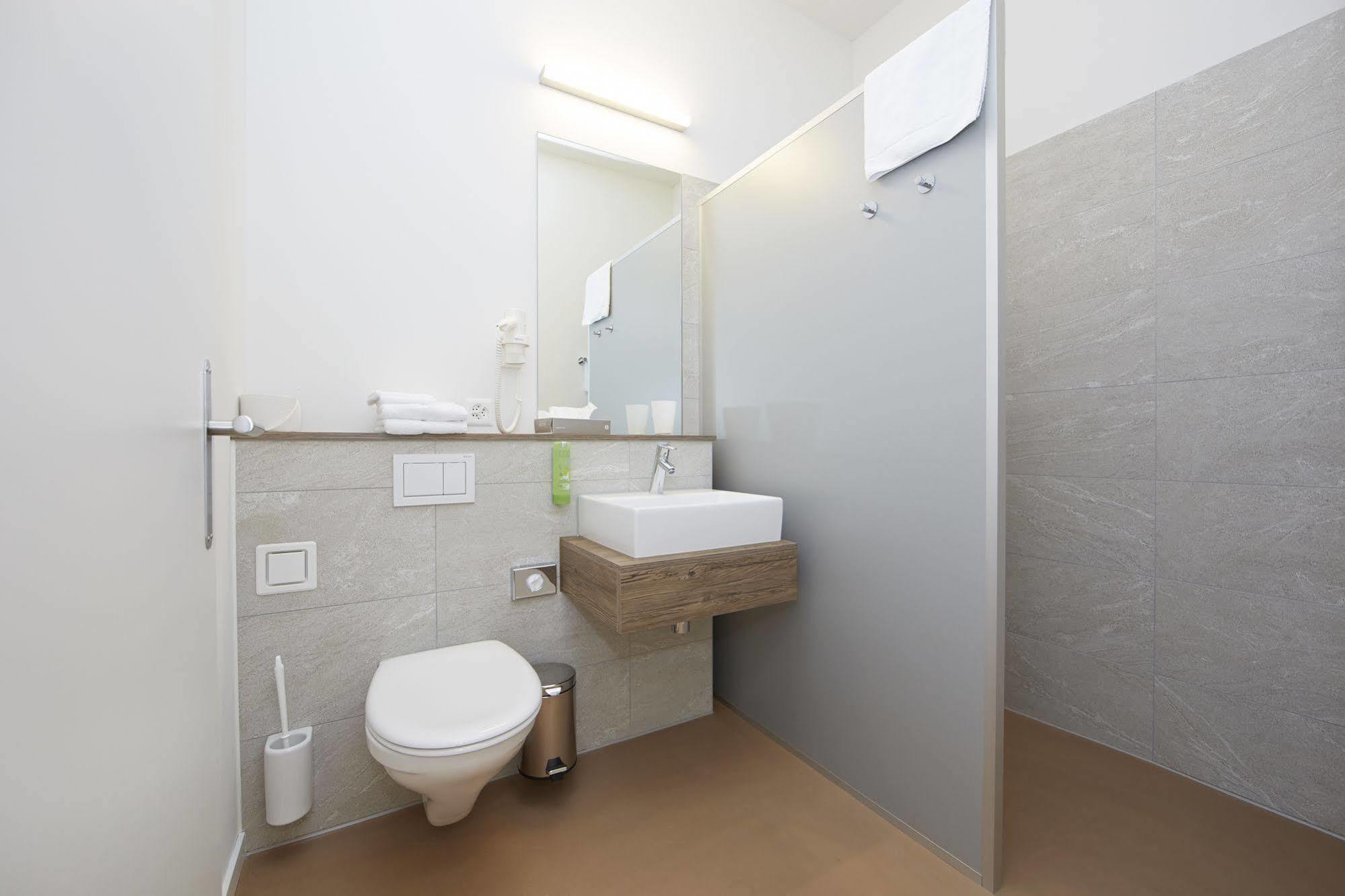 B&B Hotel Peter Und Paul 3*